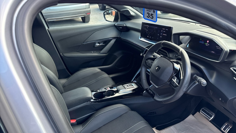 Peugeot 208 100kW GT 50kWh 5dr Auto Electric Hatchback - Image 22