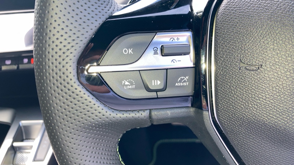 Peugeot 408 158kW GT 58kWh 5dr Auto Electric Hatchback - Image 26