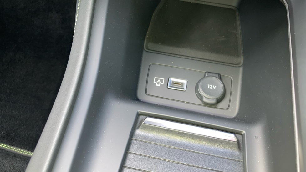 Peugeot 408 158kW GT 58kWh 5dr Auto Electric Hatchback - Image 28