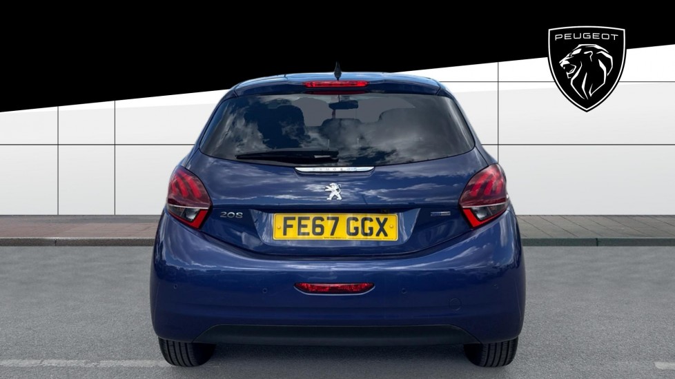 Peugeot 208 1.2 PureTech Allure Premium 5dr Petrol Hatchback - Image 6