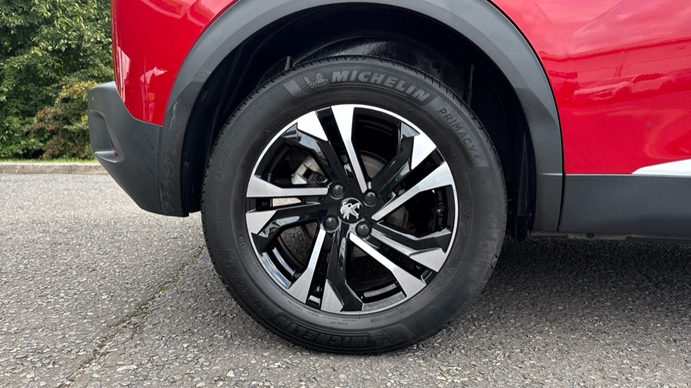 Peugeot 2008 1.2 PureTech Allure Premium 5dr Petrol Estate - Image 7