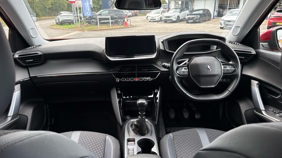 Peugeot 2008 1.2 PureTech Allure Premium 5dr Petrol Estate - Image 10