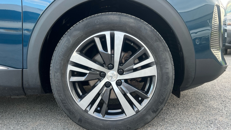 Peugeot 3008 1.2 PureTech Allure Premium+ 5dr EAT8 Petrol Estate - Image 7