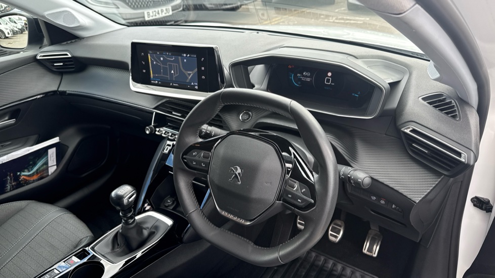 Peugeot 208 1.2 PureTech 100 Allure Premium + 5dr Petrol Hatchback - Image 11
