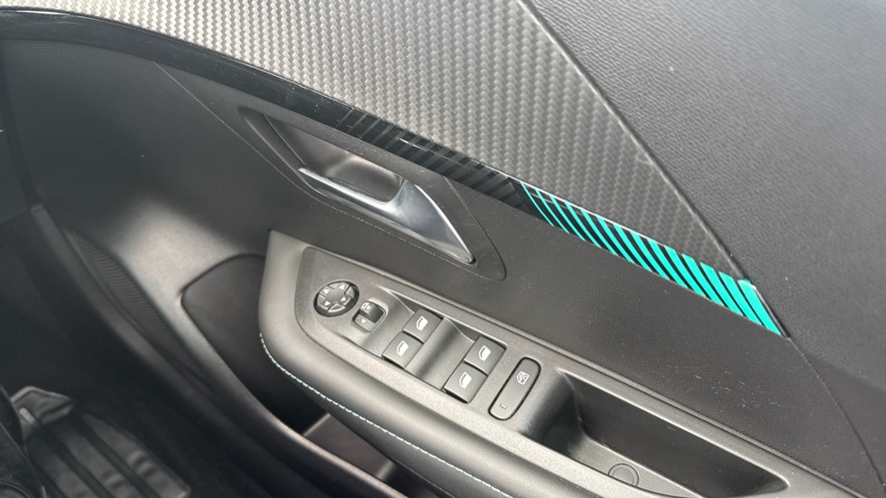 Peugeot 208 1.2 PureTech 100 Allure Premium + 5dr Petrol Hatchback - Image 28
