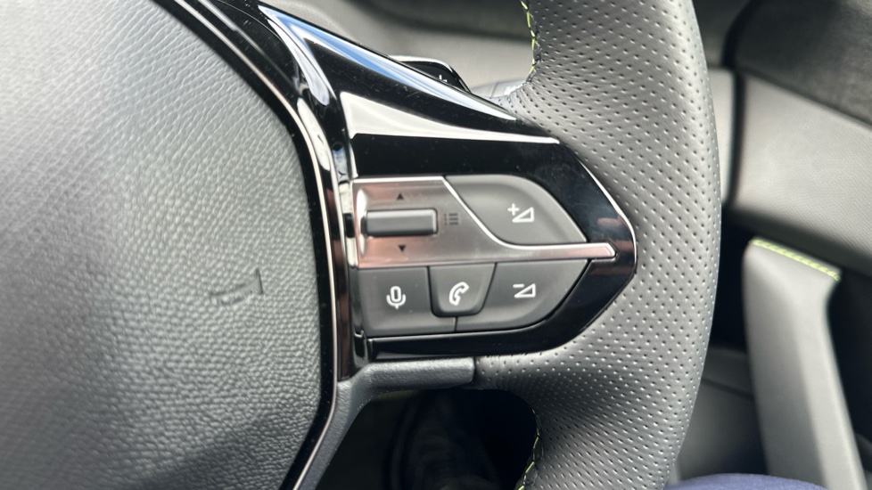 Peugeot 408 1.2 Hybrid 145 GT Premium 5dr e-DSC6 Petrol Hatchback - Image 23