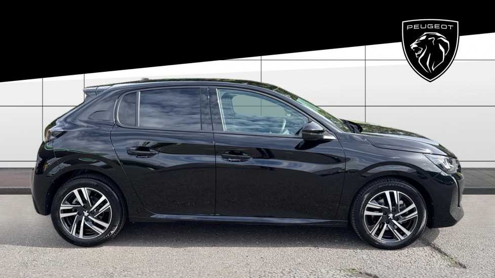 Peugeot 208 1.2 PureTech 100 Allure Premium + 5dr Petrol Hatchback - Image 5