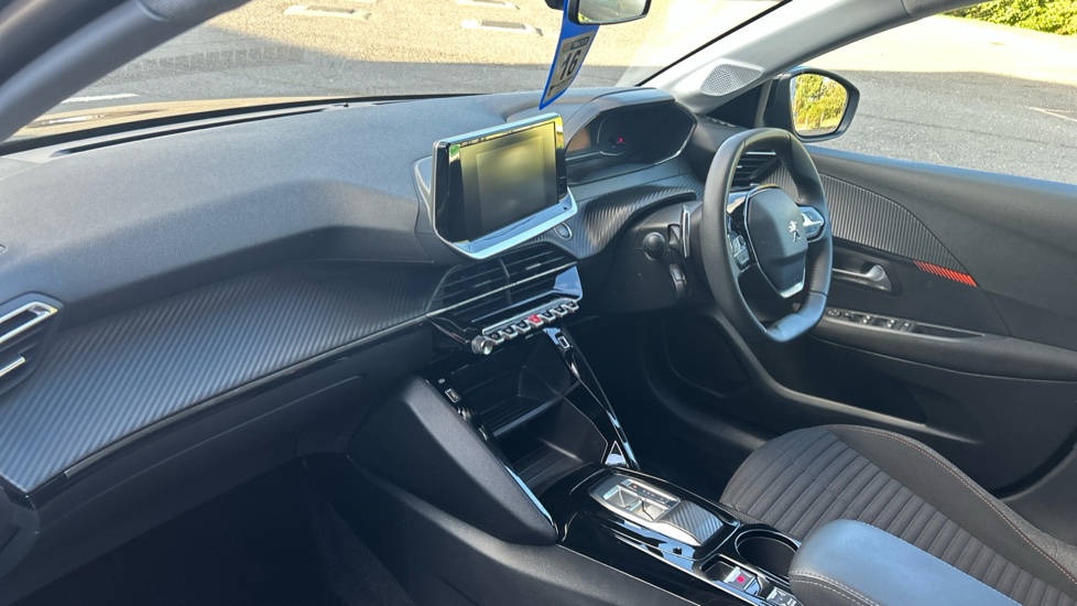 Peugeot 208 1.2 PureTech 100 Active Premium + 5dr EAT8 Petrol Hatchback - Image 9