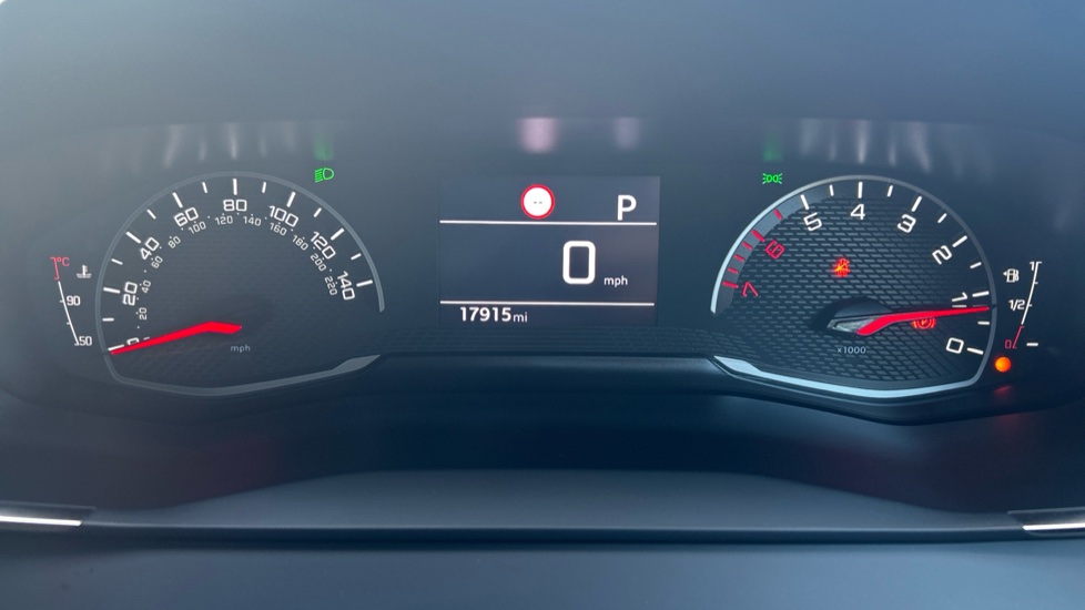 Peugeot 208 1.2 PureTech 100 Active Premium + 5dr EAT8 Petrol Hatchback - Image 18
