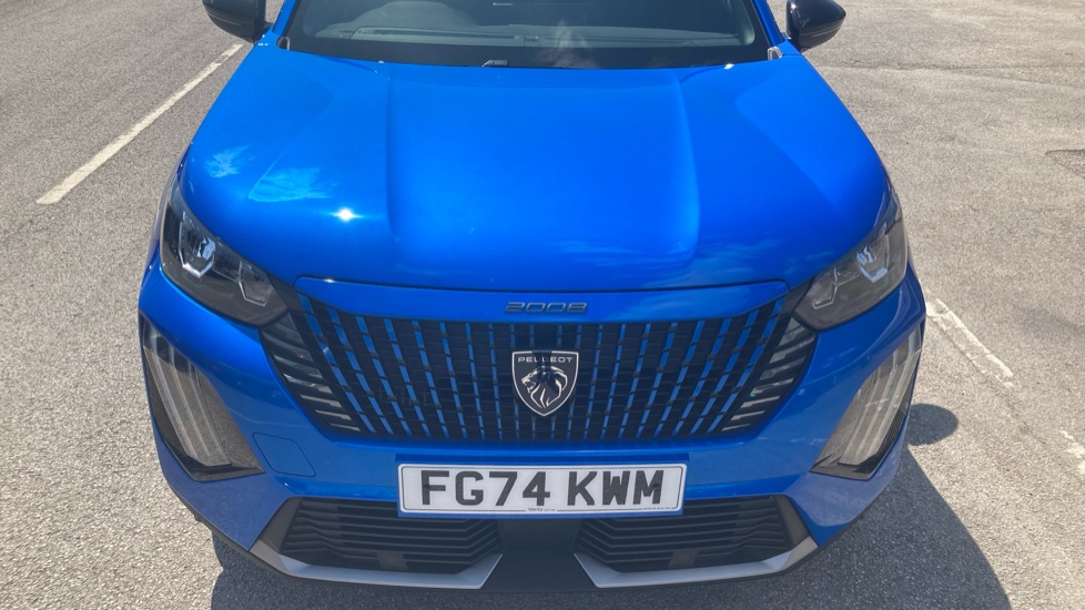 Peugeot 2008 1.2 PureTech 130 Allure 5dr Petrol Estate - Image 8