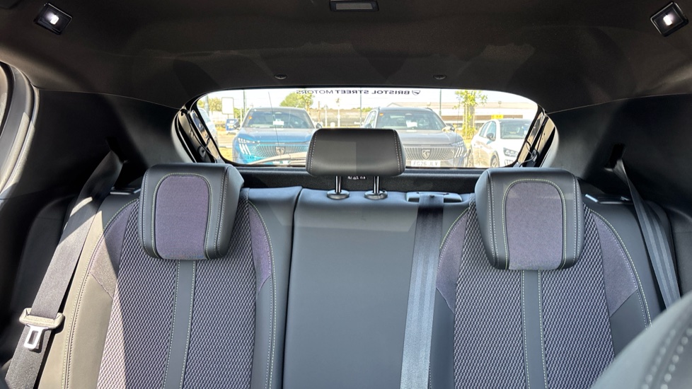 Peugeot 208 1.2 PureTech 100 GT 5dr Petrol Hatchback - Image 15