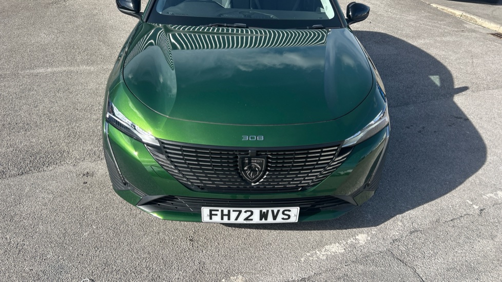 Peugeot 308 1.2 PureTech Allure Premium 5dr EAT8 Petrol Hatchback - Image 8