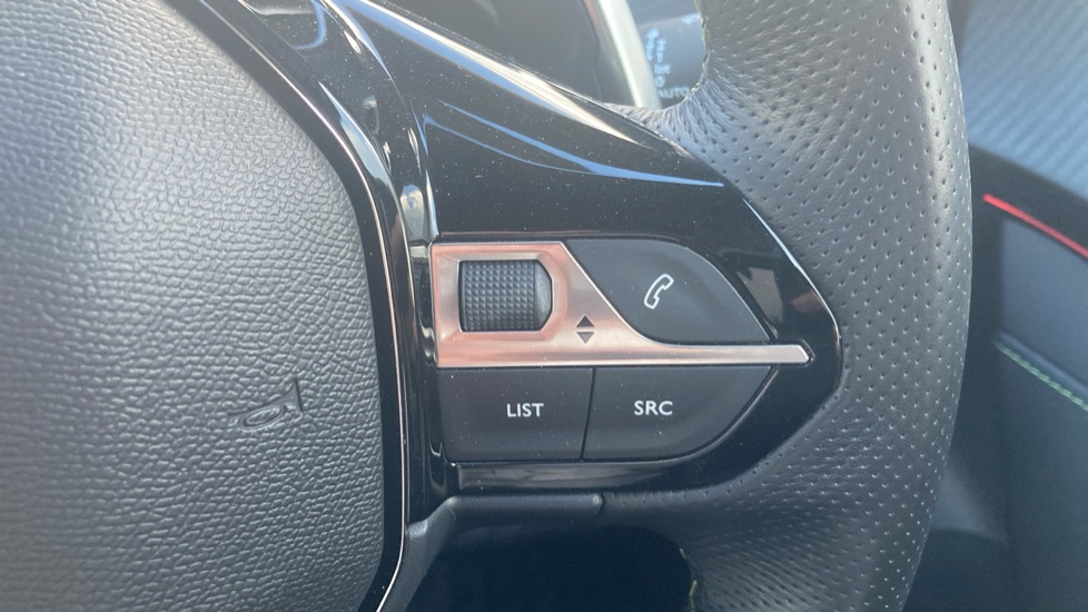 Peugeot 208 1.2 Hybrid 136 GT 5dr e-DSC6 Petrol Hatchback - Image 23