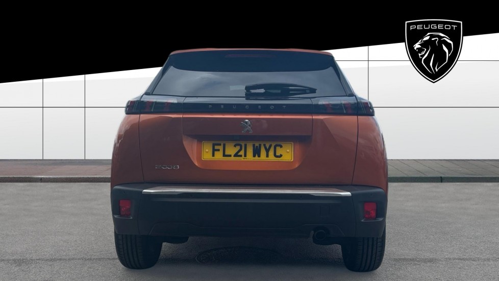 Peugeot 2008 1.2 PureTech Allure 5dr Petrol Estate - Image 6