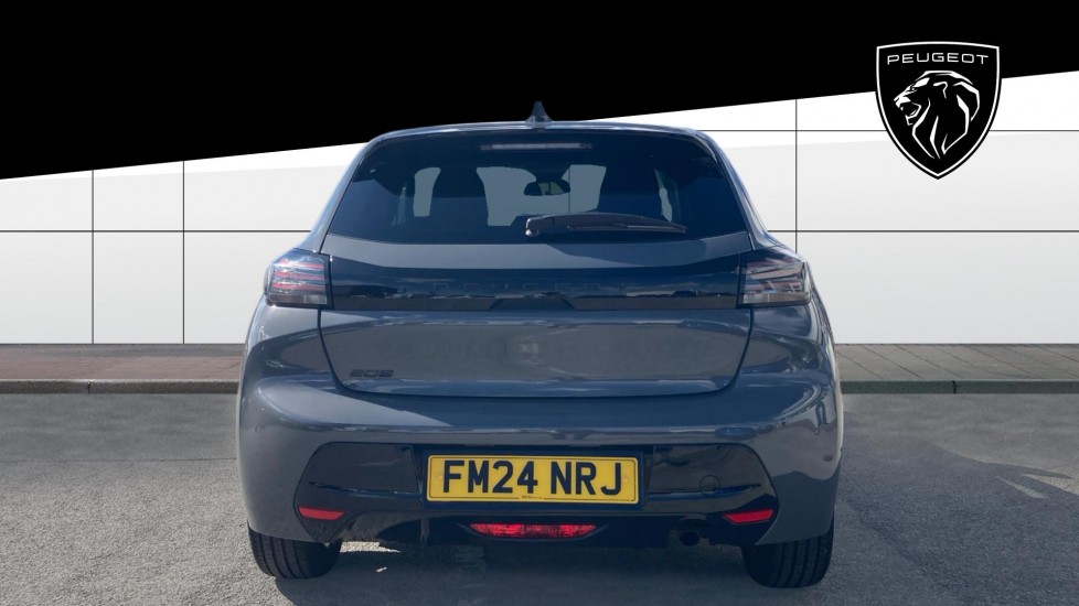 Peugeot 208 1.2 PureTech 100 Allure 5dr Petrol Hatchback - Image 6