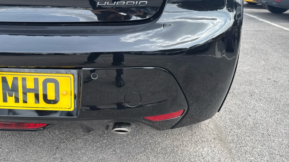 Peugeot 208 1.2 Hybrid 100 GT 5dr e-DSC6 Petrol Hatchback - Image 31