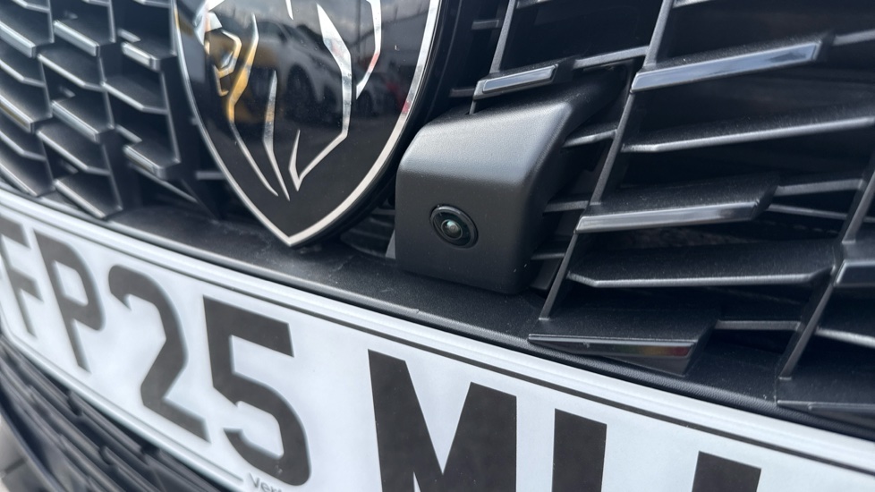 Peugeot 208 1.2 Hybrid 100 GT 5dr e-DSC6 Petrol Hatchback - Image 33