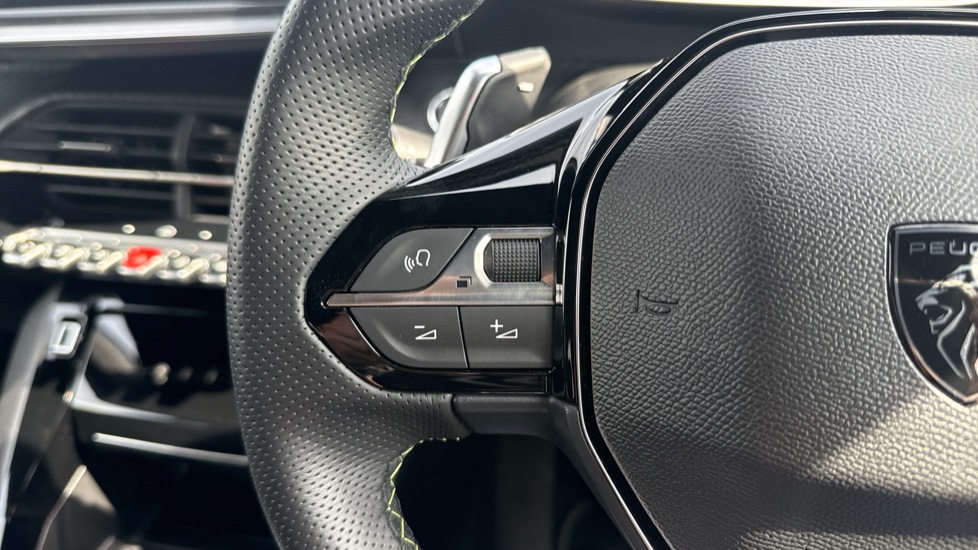 Peugeot 208 1.2 Hybrid 100 GT 5dr e-DSC6 Petrol Hatchback - Image 41