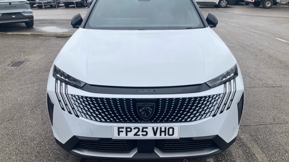 Peugeot 5008 1.2 Hybrid 136 GT 5dr e-DSC6 Petrol Estate - Image 8