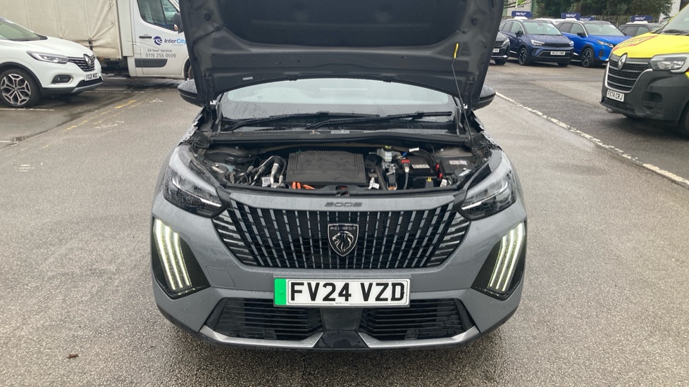 Peugeot 2008 100kW GT 50kWh 5dr Auto Electric Estate - Image 8