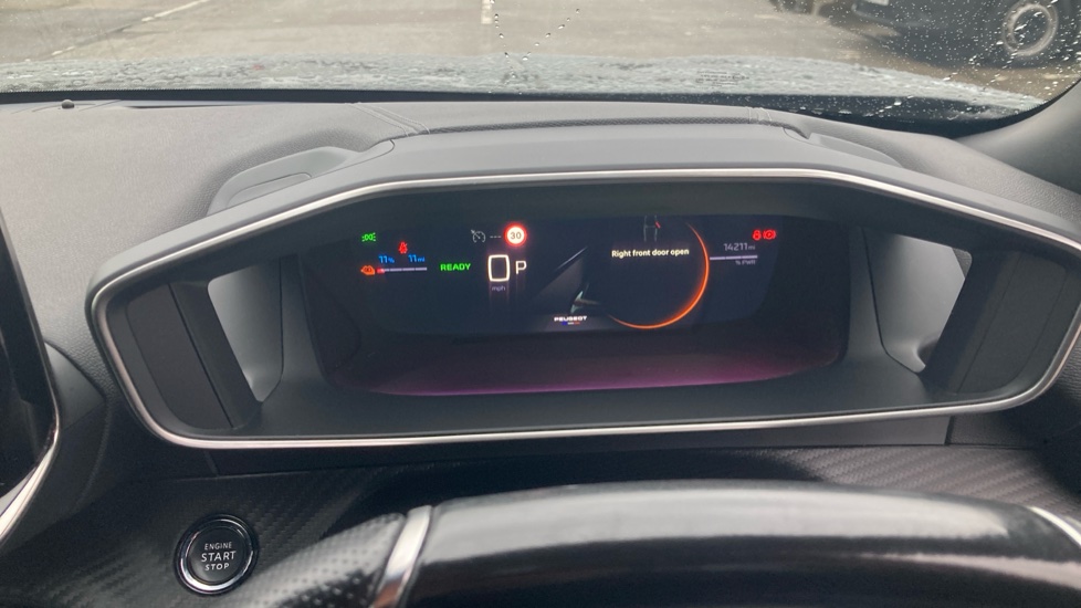 Peugeot 2008 100kW GT 50kWh 5dr Auto Electric Estate - Image 18