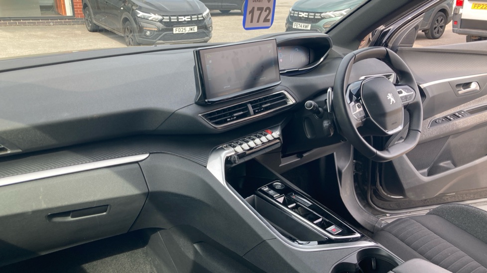 Peugeot 3008 1.6 Hybrid 180 Active 5dr e-EAT8 Estate - Image 9