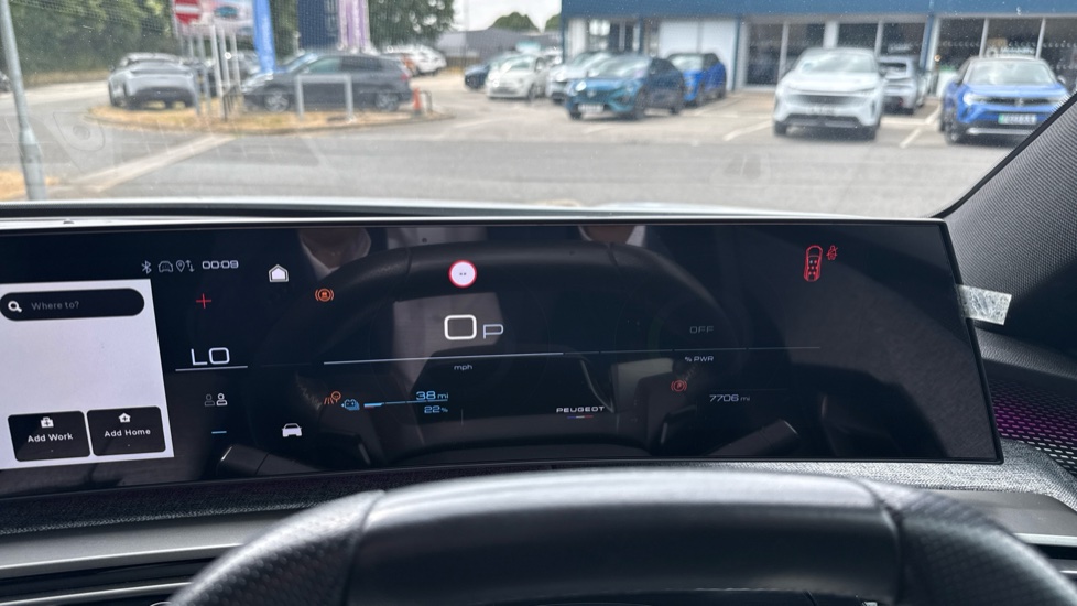 Peugeot 5008 157kW GT 73kWh 5dr Auto Electric Estate - Image 18