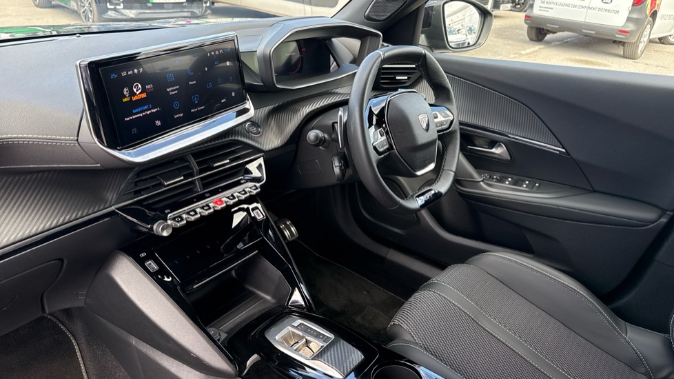 Peugeot 2008 1.2 Hybrid 145 GT 5dr e-DSC6 Petrol Estate - Image 9