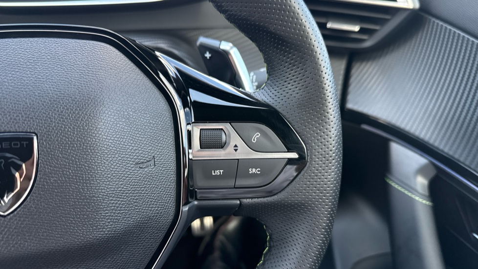 Peugeot 2008 1.2 Hybrid 145 GT 5dr e-DSC6 Petrol Estate - Image 30