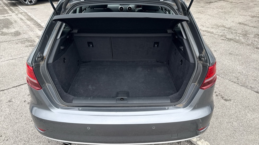 Audi A3 1.6 TDI Sport 5dr Diesel Hatchback - Image 4