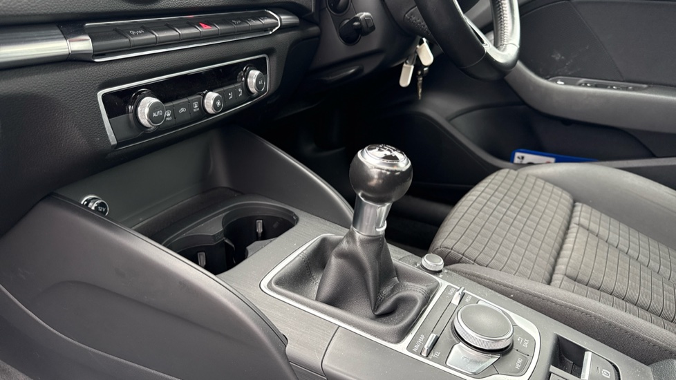 Audi A3 1.6 TDI Sport 5dr Diesel Hatchback - Image 13
