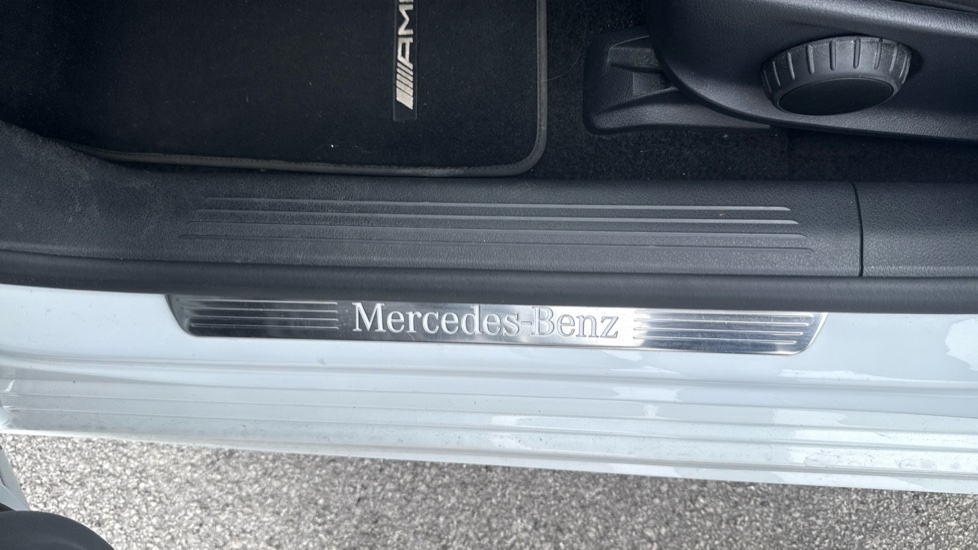 Mercedes-Benz A-Class A250e AMG Line Premium 5dr Auto Hatchback - Image 21