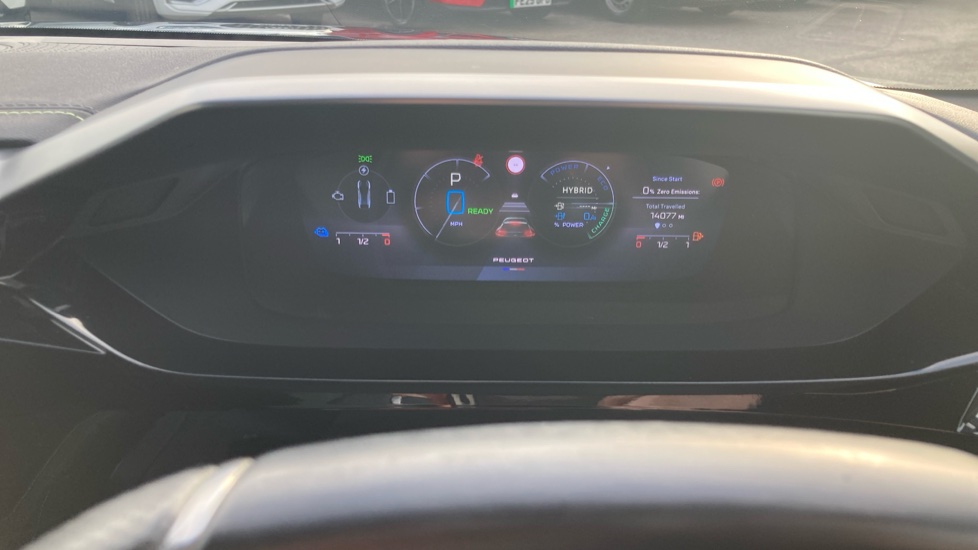 Peugeot 408 1.6 Plug-in Hybrid 225 GT 5dr e-EAT8 Hatchback - Image 18