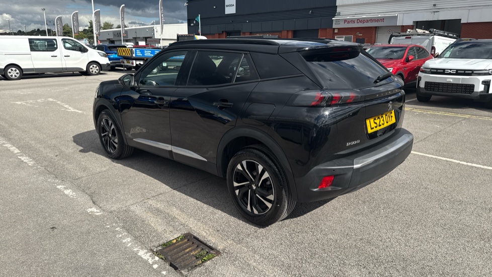 Peugeot 2008 1.2 PureTech Allure Premium+ 5dr Petrol Estate - Image 29