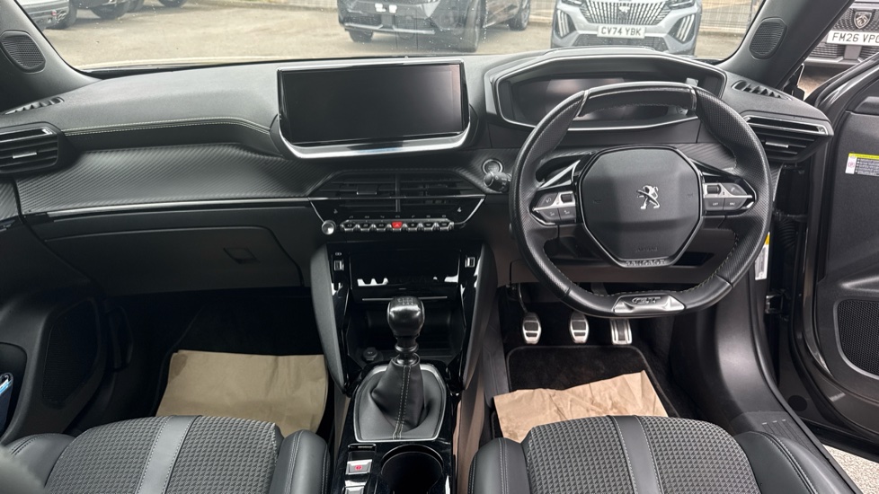 Peugeot 2008 1.2 PureTech 130 GT 5dr Petrol Estate - Image 10