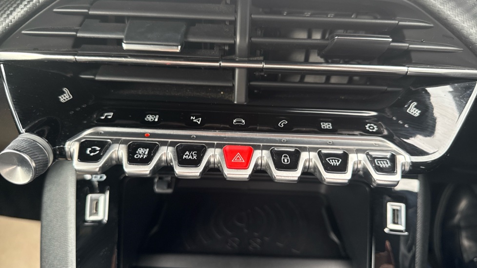 Peugeot 2008 1.2 PureTech 130 GT 5dr Petrol Estate - Image 24