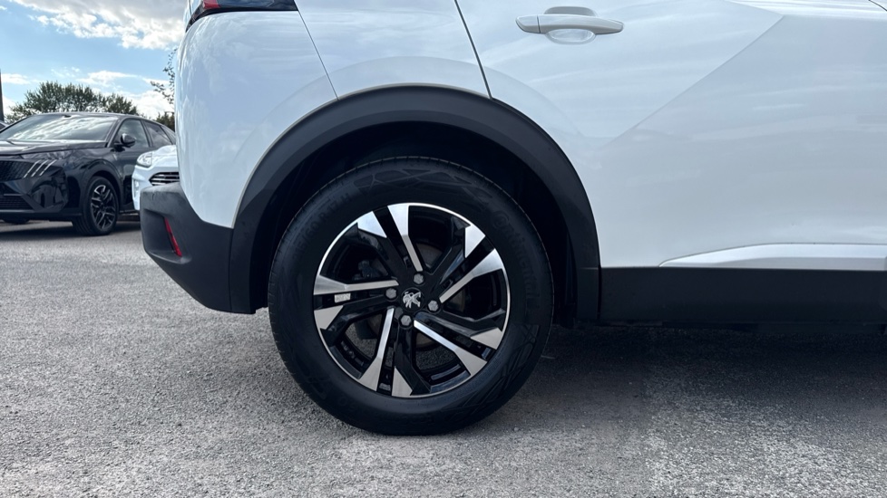 Peugeot 2008 100kW GT 50kWh 5dr Auto Electric Estate - Image 7
