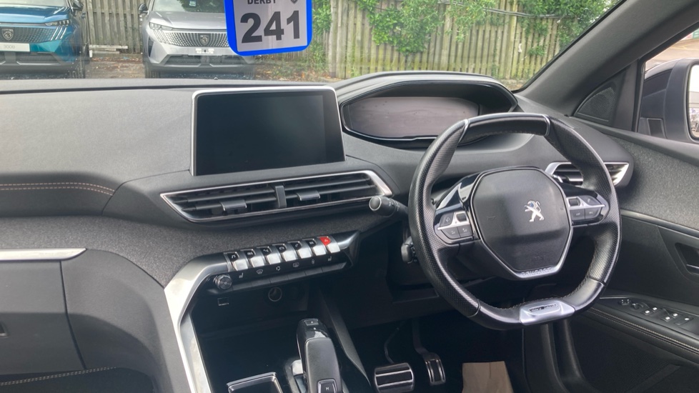 Peugeot 5008 1.5 BlueHDi GT Line Premium 5dr EAT8 Diesel Estate - Image 9