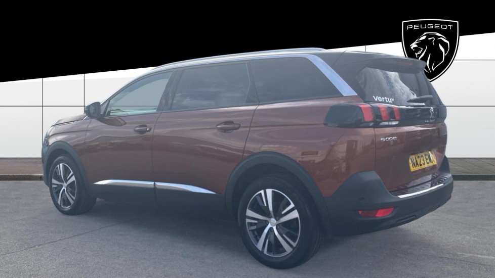 Peugeot 5008 1.5 BlueHDi Allure Premium+ 5dr EAT8 Diesel Estate - Image 2