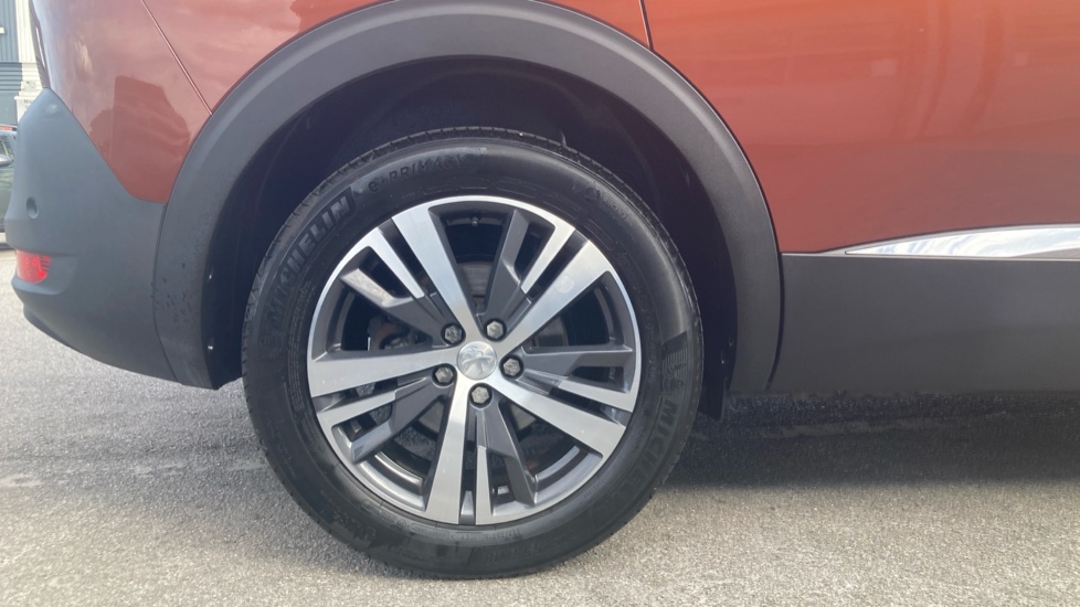 Peugeot 5008 1.5 BlueHDi Allure Premium+ 5dr EAT8 Diesel Estate - Image 7