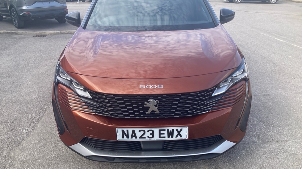 Peugeot 5008 1.5 BlueHDi Allure Premium+ 5dr EAT8 Diesel Estate - Image 8