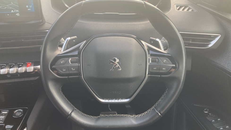 Peugeot 5008 1.5 BlueHDi Allure Premium+ 5dr EAT8 Diesel Estate - Image 21