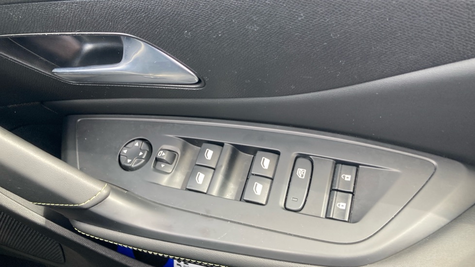 Peugeot 308 1.5 BlueHDi GT 5dr EAT8 Diesel Estate - Image 24