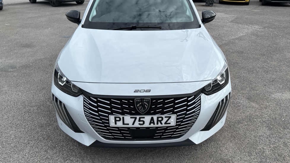 Peugeot 208 1.2 Hybrid 110 Allure 5dr e-DSC6 Petrol Hatchback - Image 8