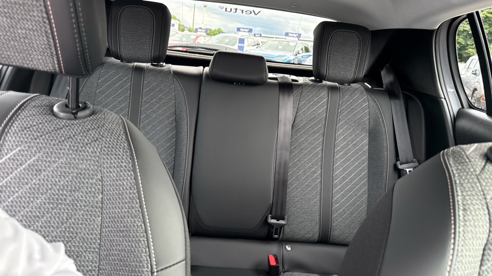Peugeot 208 1.2 Hybrid 110 Allure 5dr e-DSC6 Petrol Hatchback - Image 15