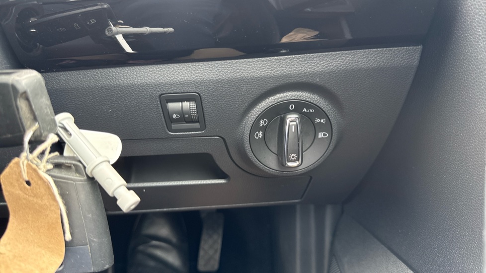 SEAT Ibiza 1.0 TSI 115 FR 5dr Petrol Hatchback - Image 41
