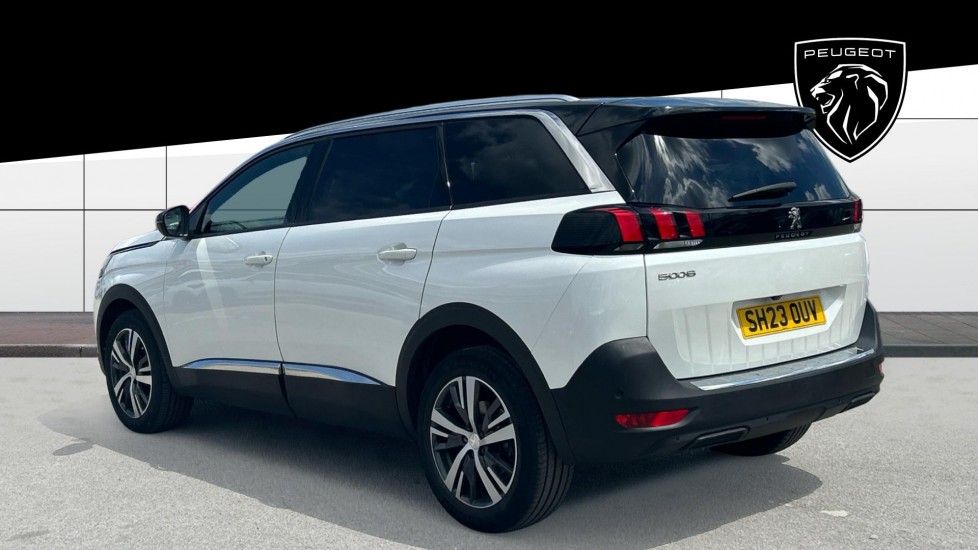 Peugeot 5008 1.2 PureTech Allure Premium+ 5dr EAT8 Petrol Estate - Image 2