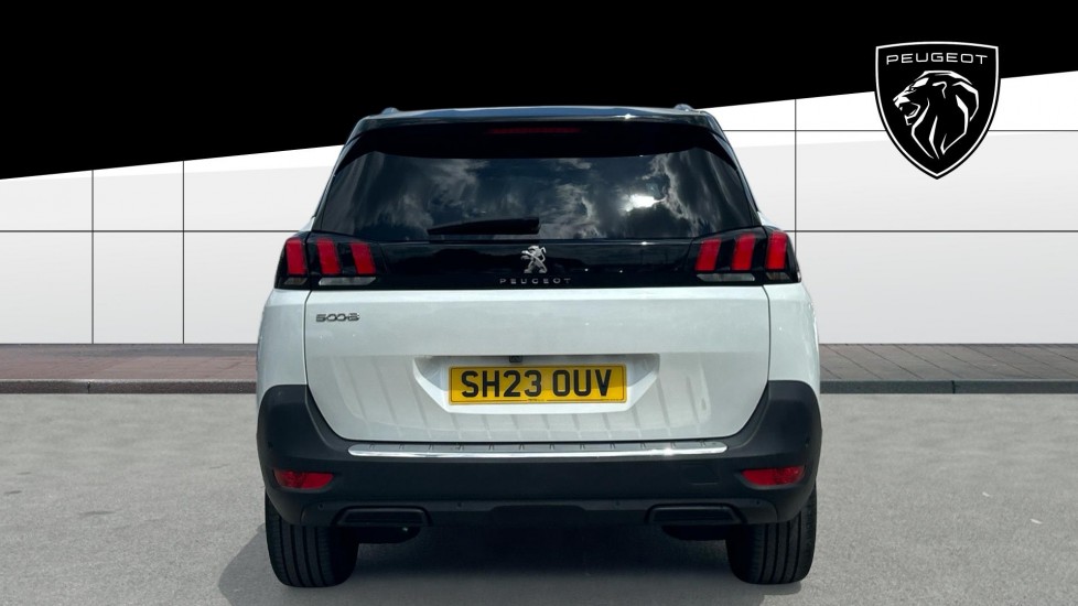 Peugeot 5008 1.2 PureTech Allure Premium+ 5dr EAT8 Petrol Estate - Image 6
