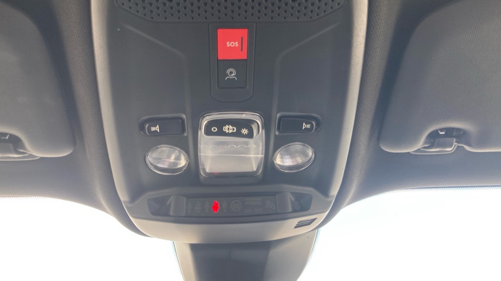 Peugeot 2008 1.2 PureTech Active 5dr Petrol Estate - Image 29