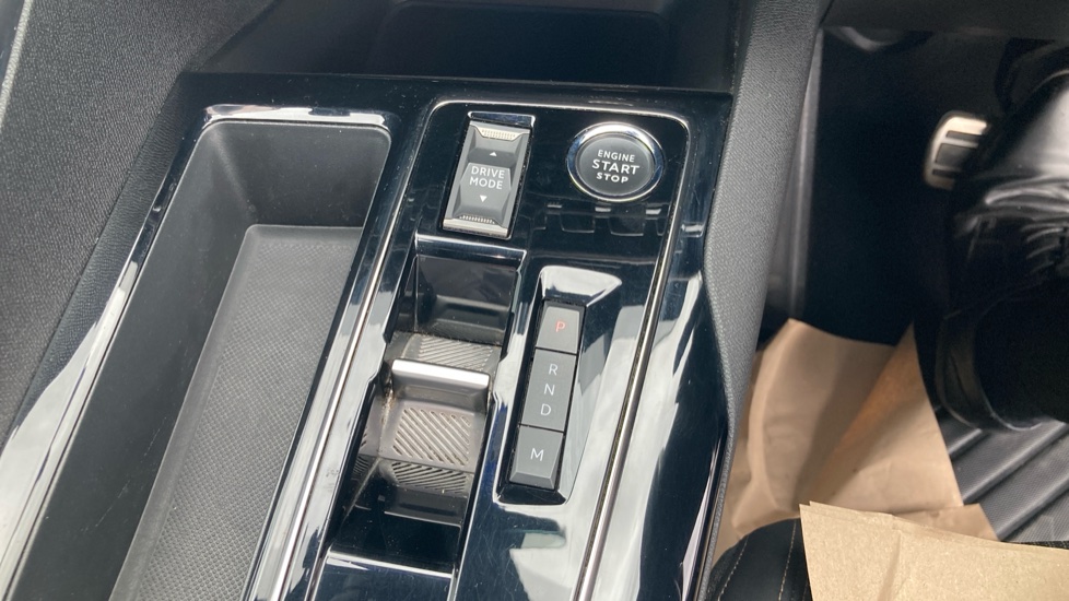 Peugeot 5008 1.2 PureTech GT 5dr EAT8 Petrol Estate - Image 13